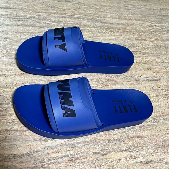 Fenty Puma by Rihanna Royal blue surf slides - Picture 3 of 16